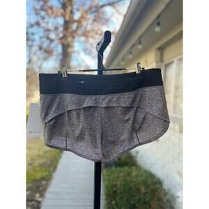 NWT Lululemon Speed Up Short *2.5" Heather Lux Multi Black / Black Size 10